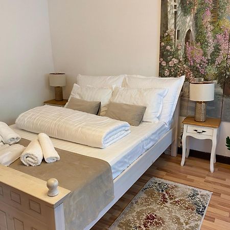 Charming Apartament Сібіу Екстер'єр фото